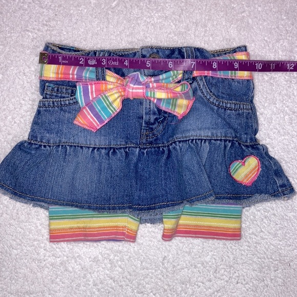 Levi’s red tab ruffle denim skirt with attached rainbow stripe shorts 2t - Picture 7 of 8